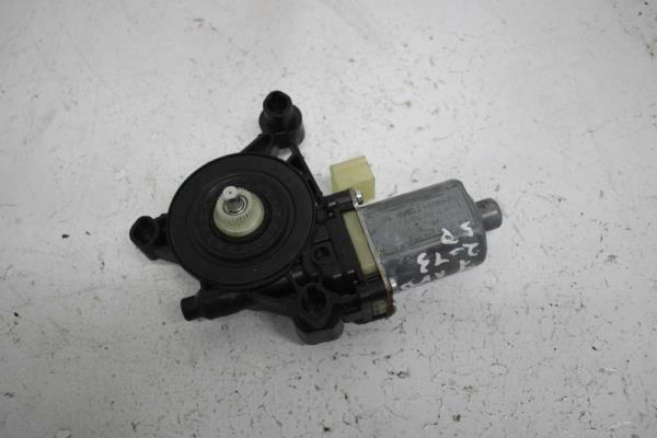 MOTEUR LEVE VITRE VAG - Vue 1